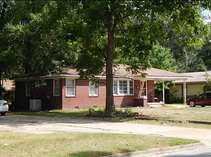 2nd image of 1809 W 32nd Ave