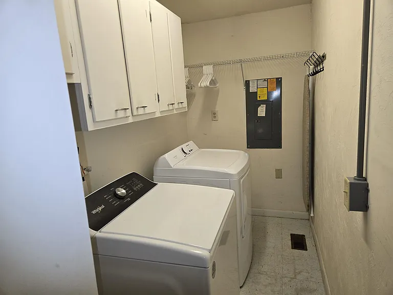 1809 Tyndall Dr #A — Photo 11