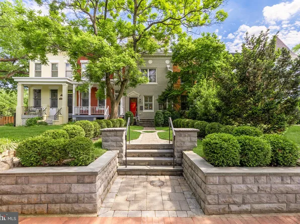 1323 S Carolina Ave SE, Washington, DC 20003