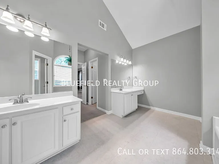 417 Summergreen Way — Photo 20