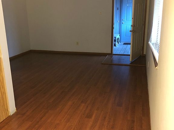 3rd image of 5101 Eric Dr APT 7