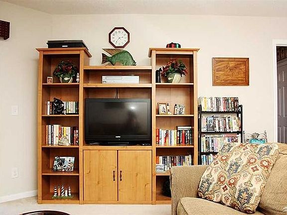 5th image of 122 SE 58th St APT 3202