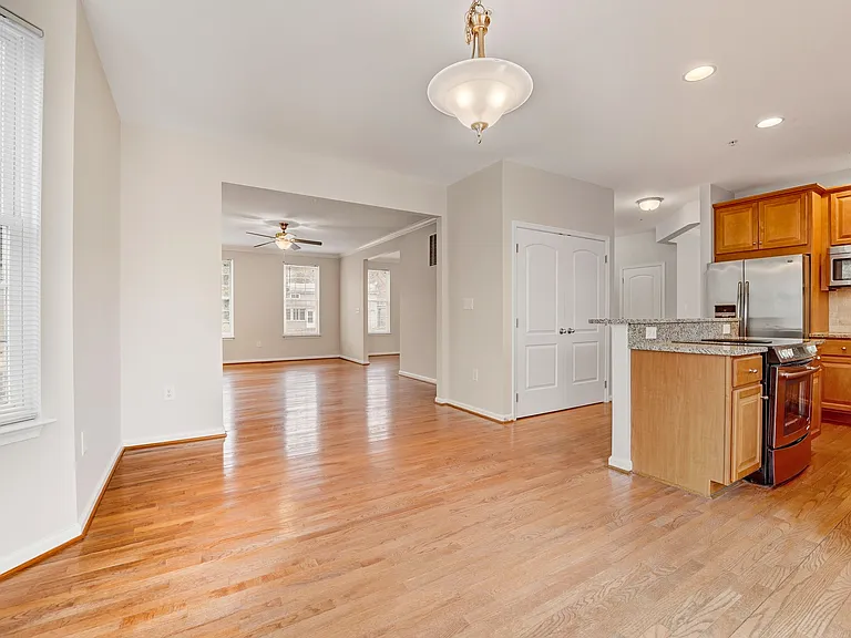 609 Tebbston Dr — Photo 39