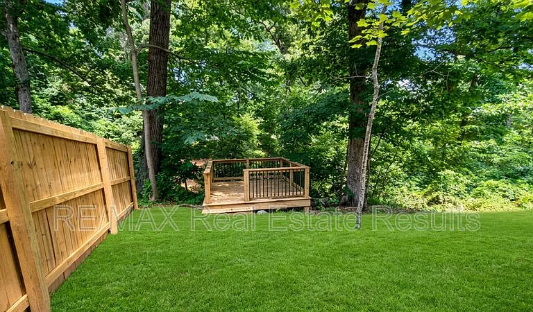 9 Burnham Dr — Photo 13