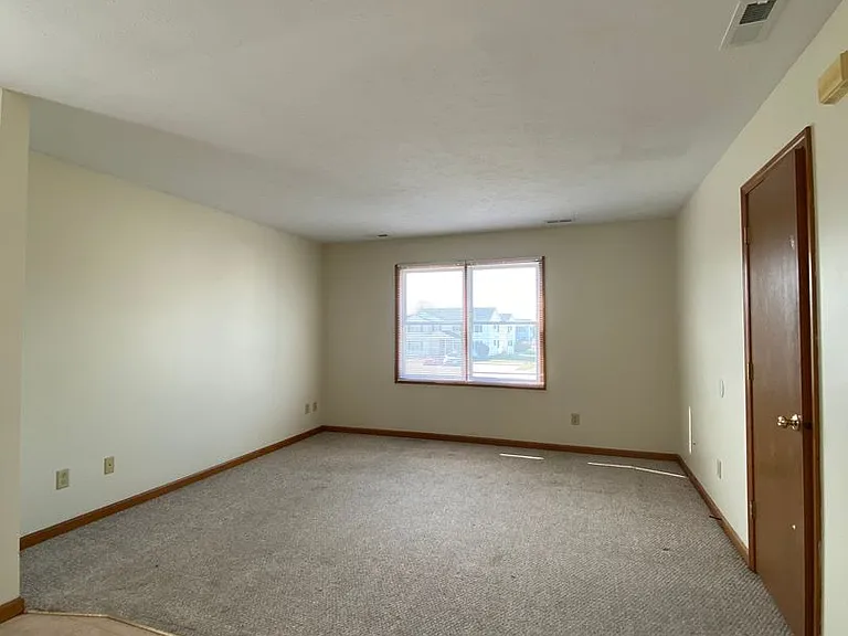 216 Stonewall Ct — Photo 24