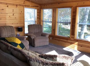 15260 Tellier Rd, Crivitz, WI 54114