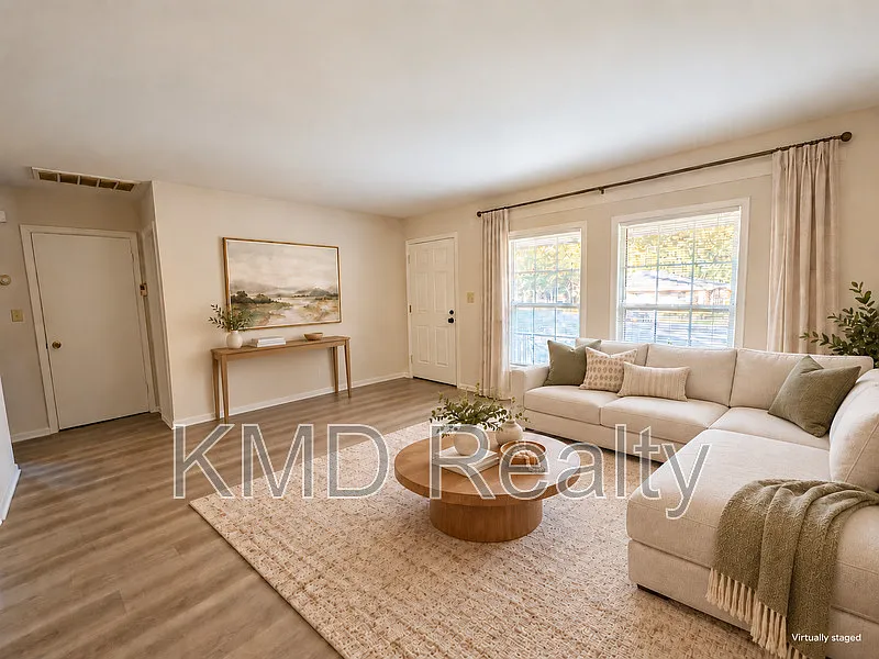 2 bed, 1.0 bath, $1,195 — Photo 4
