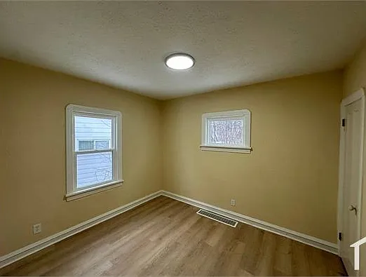 13206 Cranwood Park Blvd — Photo 3