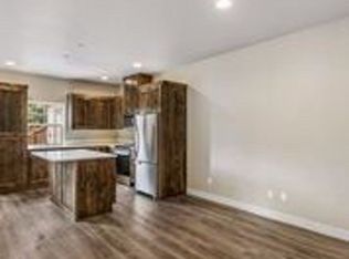 20122 Flowing Water Way, Bend, OR 97702