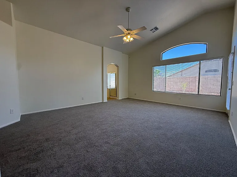 9587 W Seldon Ln — Photo 16