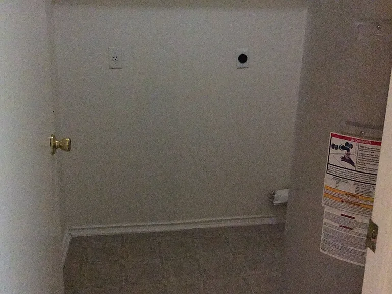 4002 Madison Dr #C — Photo 5