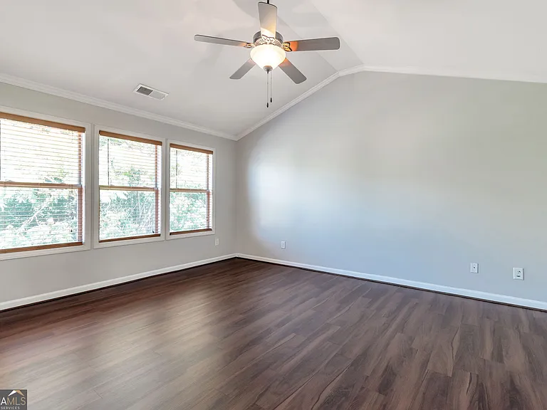 214 Farm Manor Ct — Photo 20