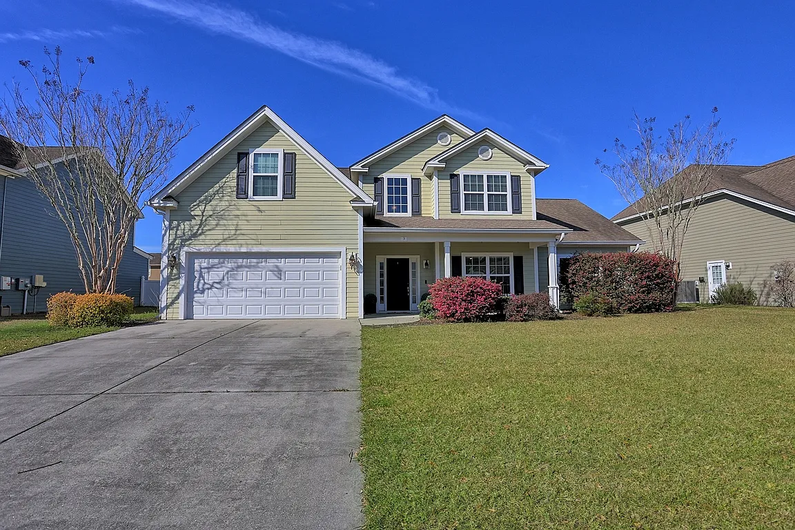 4 bed, 3.5 bath, 3094 sqft, $3,300 — Photo 2