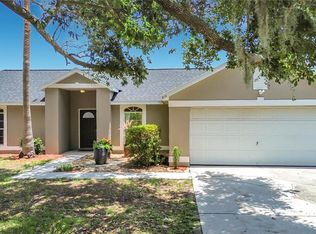 210 Robbins Rest Cir, Davenport, FL 33896