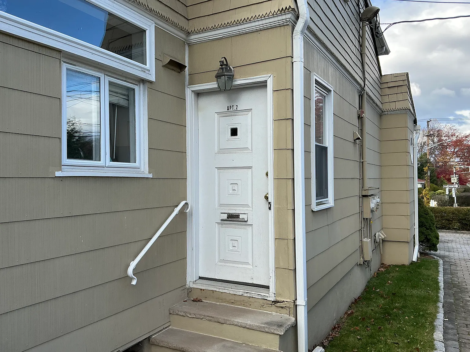 3 bed, $3,250 — Photo 2