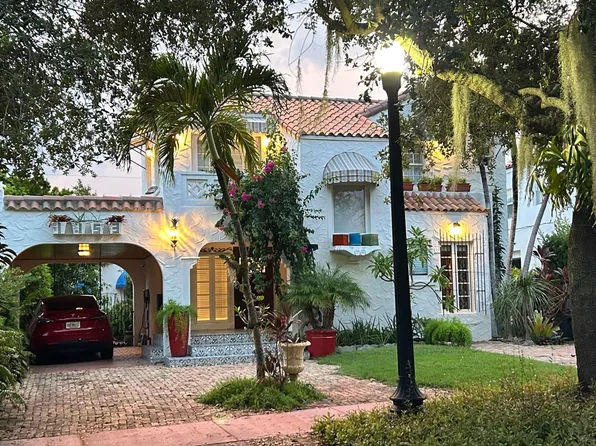 1153 Biarritz Dr, Miami Beach, FL 33141