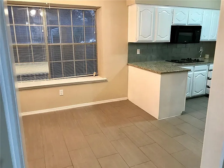 613 Trail View Ln — Photo 28