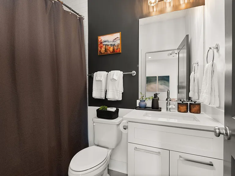 629 W Iris Dr #5 — Photo 12