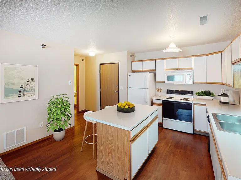 Kitchen Island with Breakfast Bar