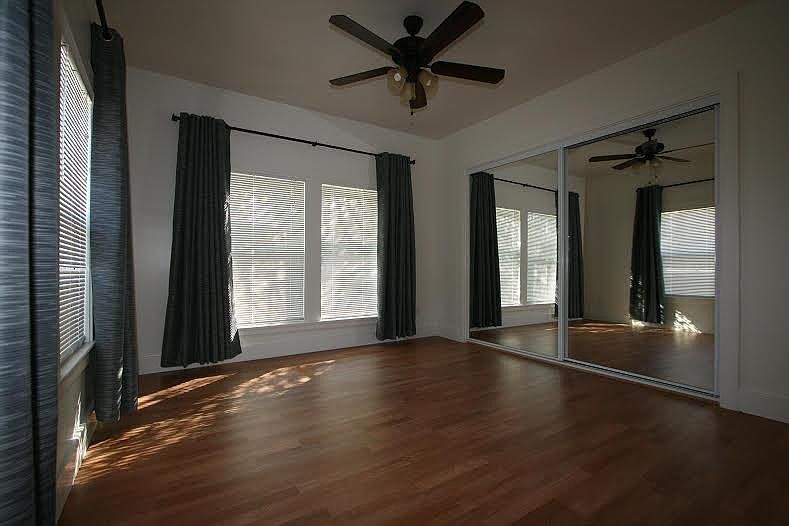 1st image of 981 E Orange Grove Blvd