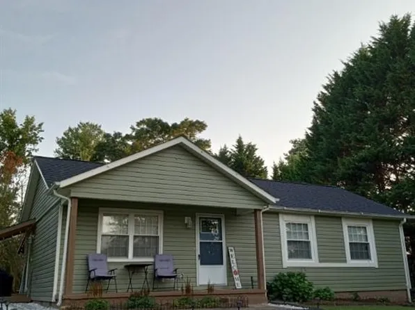 3754 Yellow Banks Rd, Hays, NC 28635