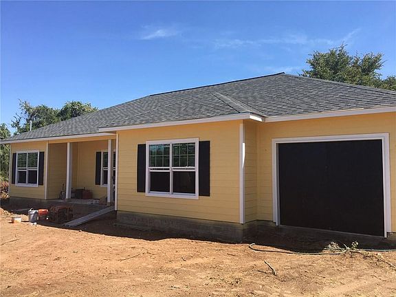 3rd image of 127 E Kikipua Ln