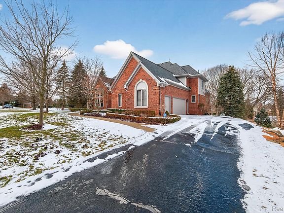 3rd image of 4806 Goodison Place Dr