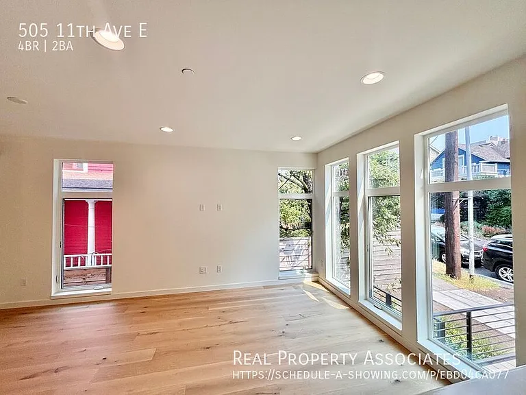 505 11th Ave E — Photo 3