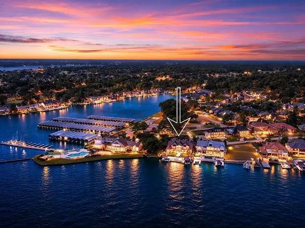 100 Bentwater Bay Dr, Montgomery, TX 77356