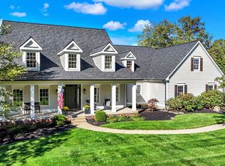 16032 Oak Park Ct, Westfield, IN 46074