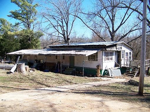 1st image of 80 Hunts Hollow Ln