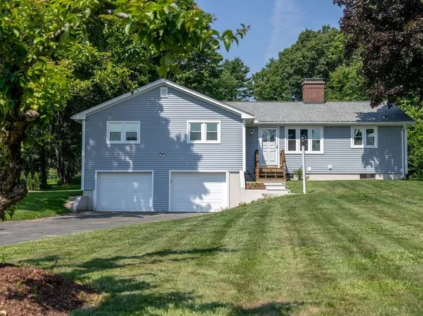 49 Sawmill Plain Rd, South Deerfield, MA 01373