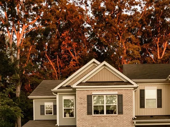 121 Walking Path Pl, Hillsborough, NC 27278