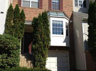 6907 Kerrywood Cir, Centreville, VA 20121