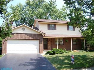 5700 Crown Crest Ln, Columbus, OH 43235