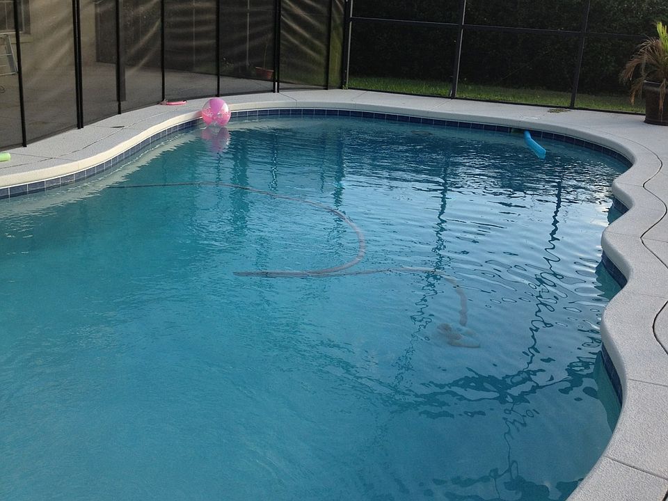 15'x30' salt system pool
