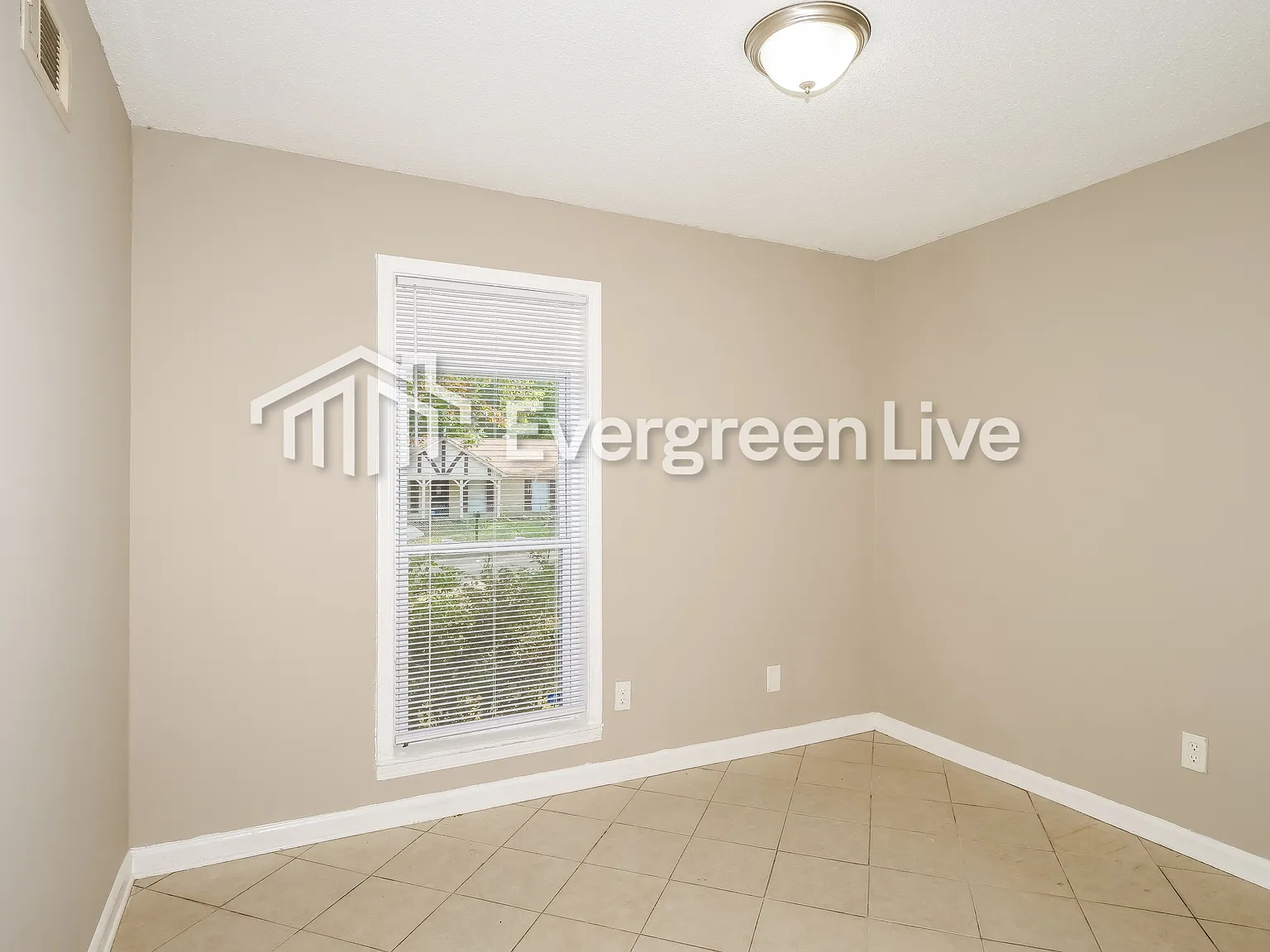 3 bed, 2.0 bath, 1156 sqft, $1,145 — Photo 4