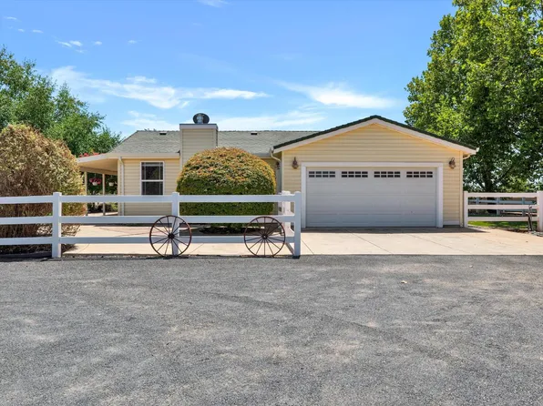 24732 N Sowles Rd, Acampo, CA 95220