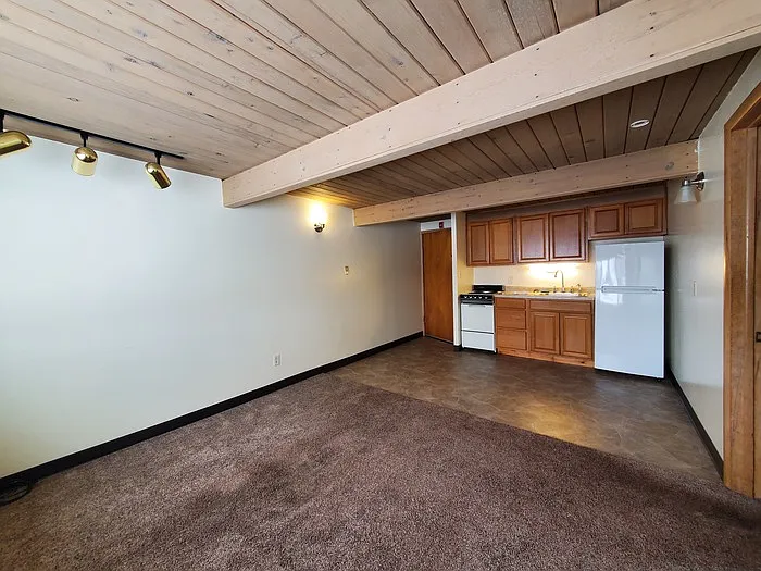 1115 18th Ave S #16 — Photo 2