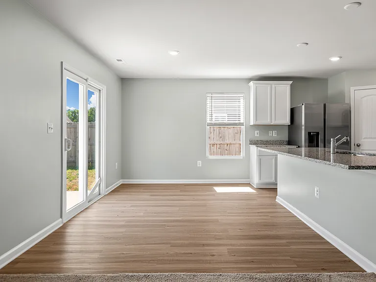 2854 Meadowview Blvd — Photo 36