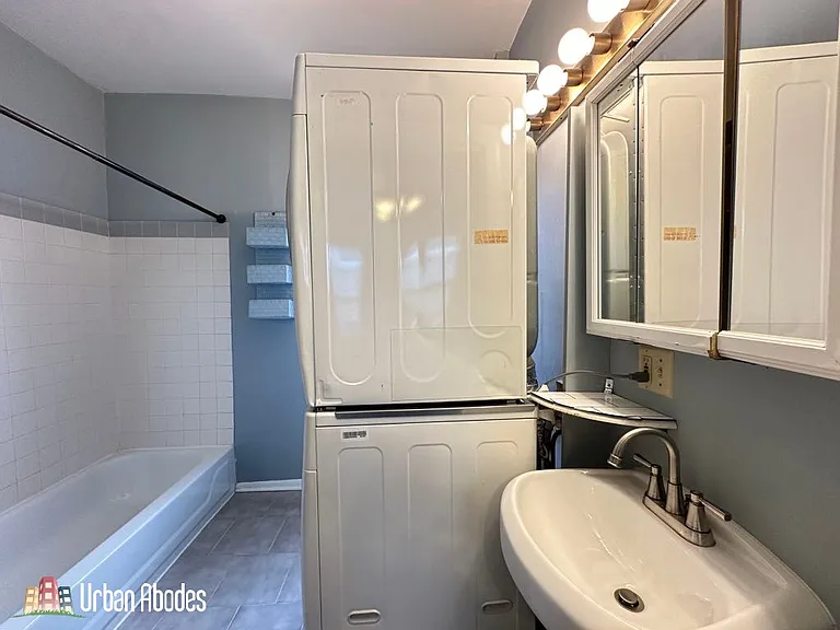 1456 W Augusta Blvd #2FA — Photo 16