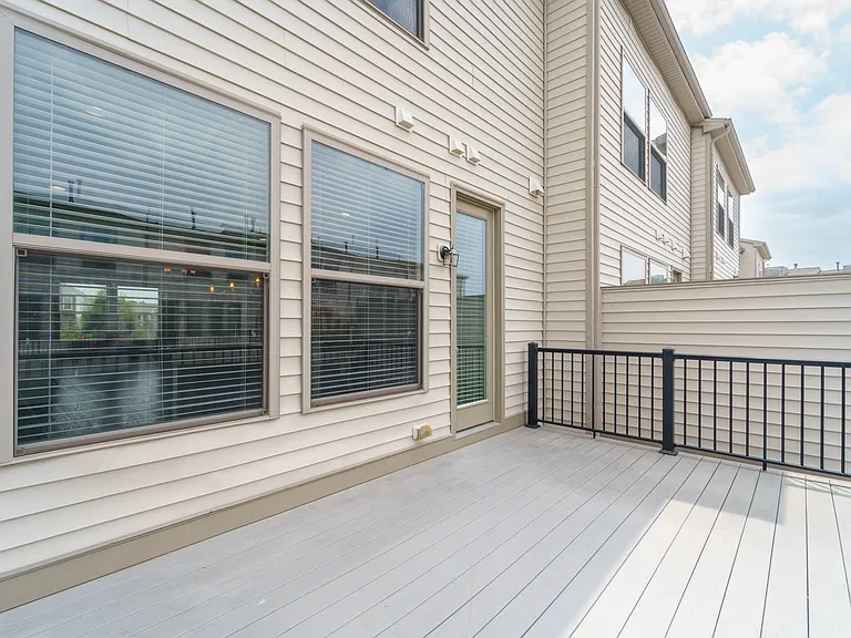 23503 Adagio Ter — Photo 17