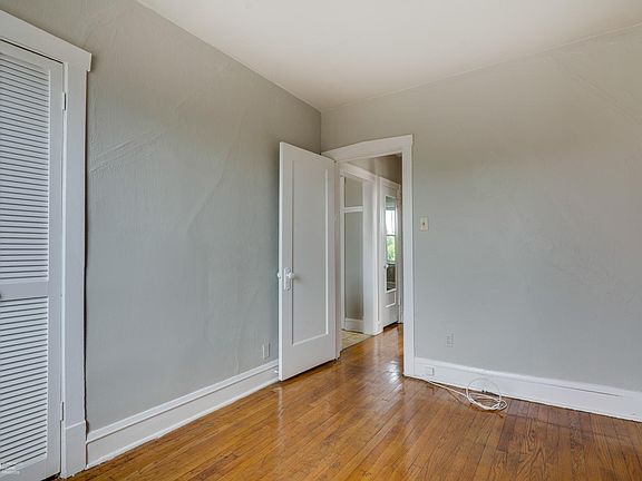 4th image of 7425 N Campbell Ave #2