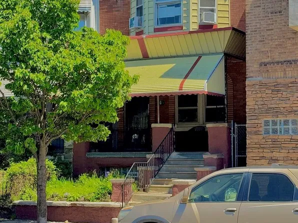 707 S 52nd St, Philadelphia, PA 19143