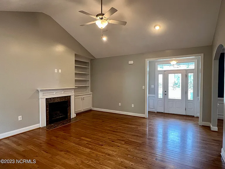 206 Sandy Springs Rd — Photo 8