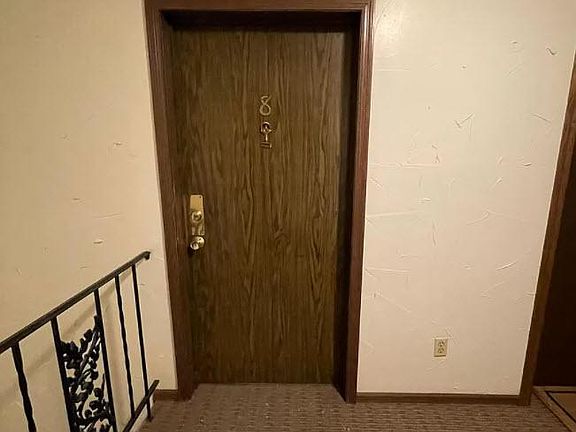 3rd image of 706 Old Settlers Trl APT 8
