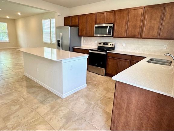 3rd image of 14436 Orchid Island Dr