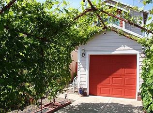 9622 N Kalmar St, Portland, OR 97203