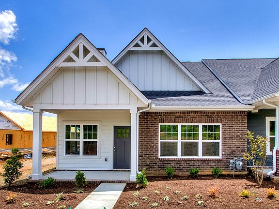 3rd image of 338 Madeira Pl Lot 12