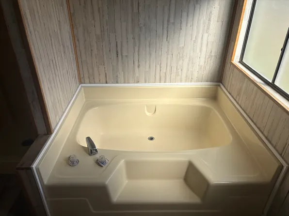 3540 W Ross Ave, Glendale, AZ 85308